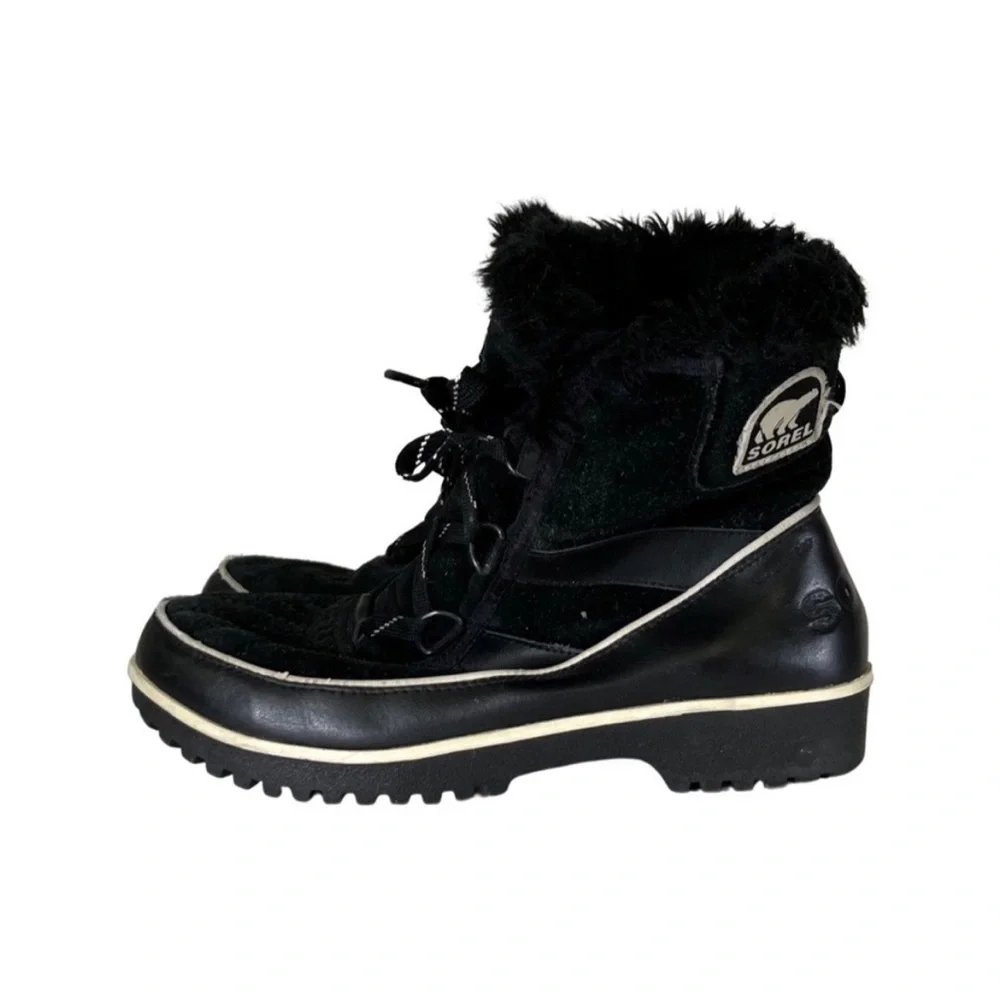 Sorel fur lined rubber boots size 7‎